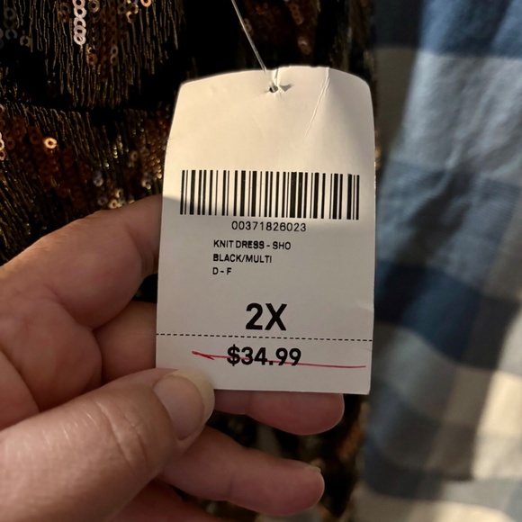 Forever 21+ Sequin Dress - Picture 6 of 10